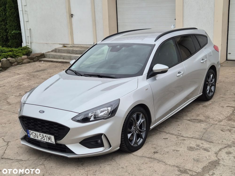 Ford Focus 1.5 EcoBlue Start-Stopp-System ST-LINE DESIGN - 4