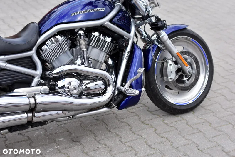 Harley-Davidson V-Rod Street Rod - 10
