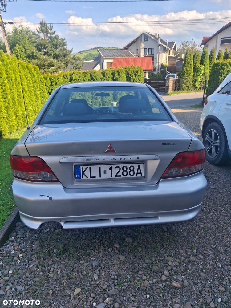 Mitsubishi Galant - 2