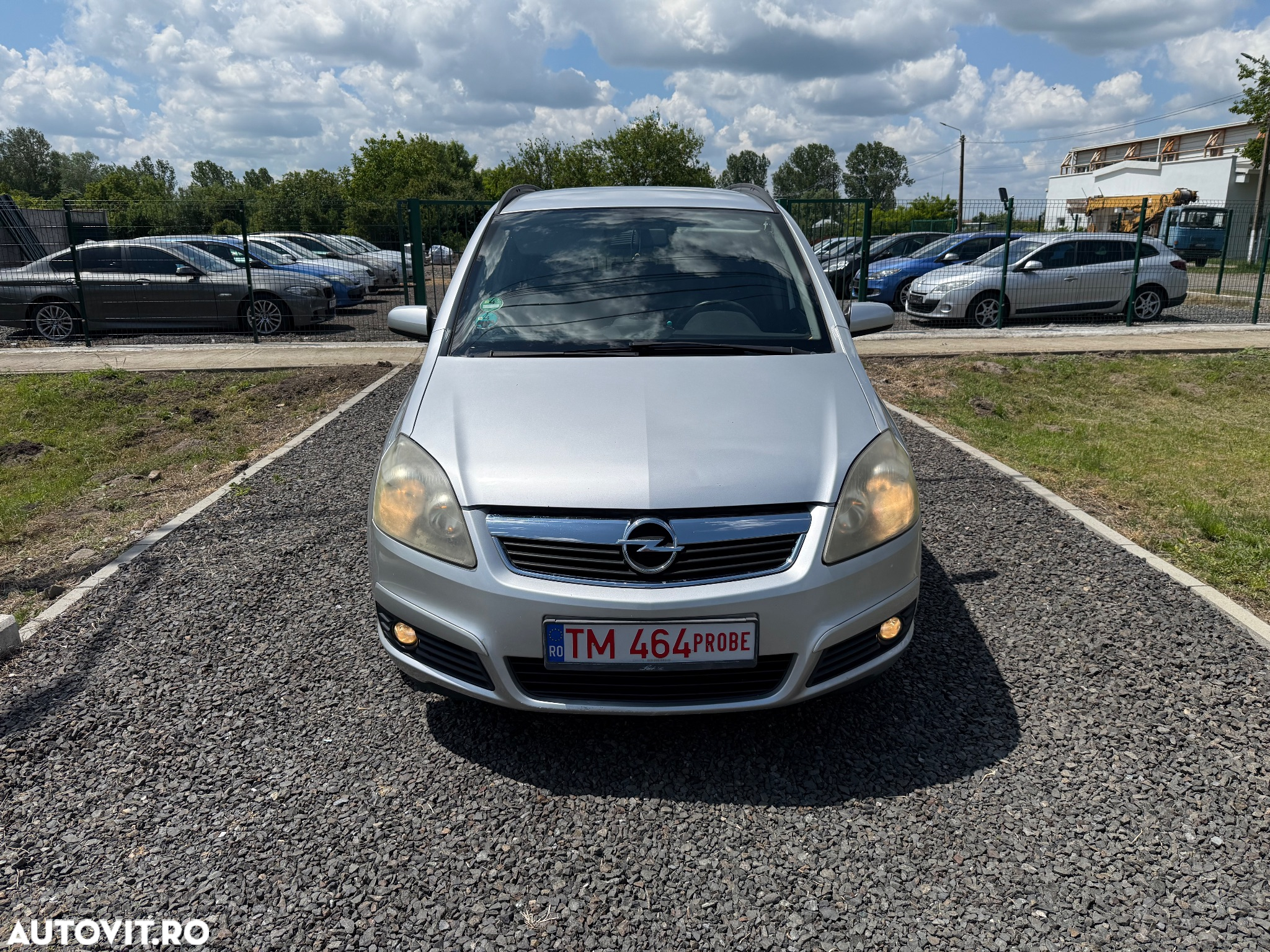 Opel Zafira 2.0 TDi Comfort - 2