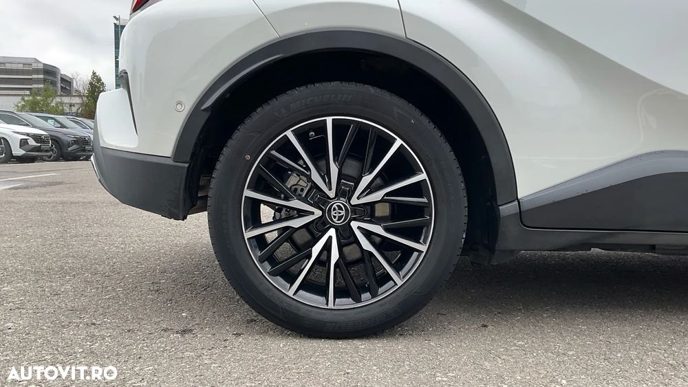 Toyota C-HR 2.0 HSD 184 CP 4x2 CVT Classy - 10
