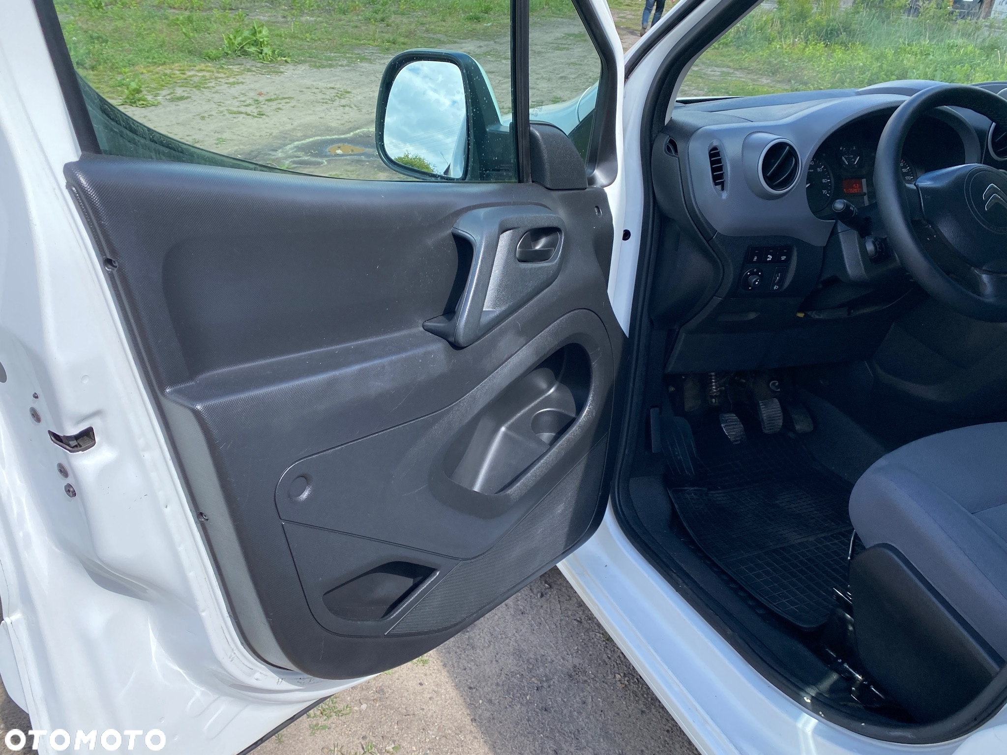 Citroën BERLINGO - 13