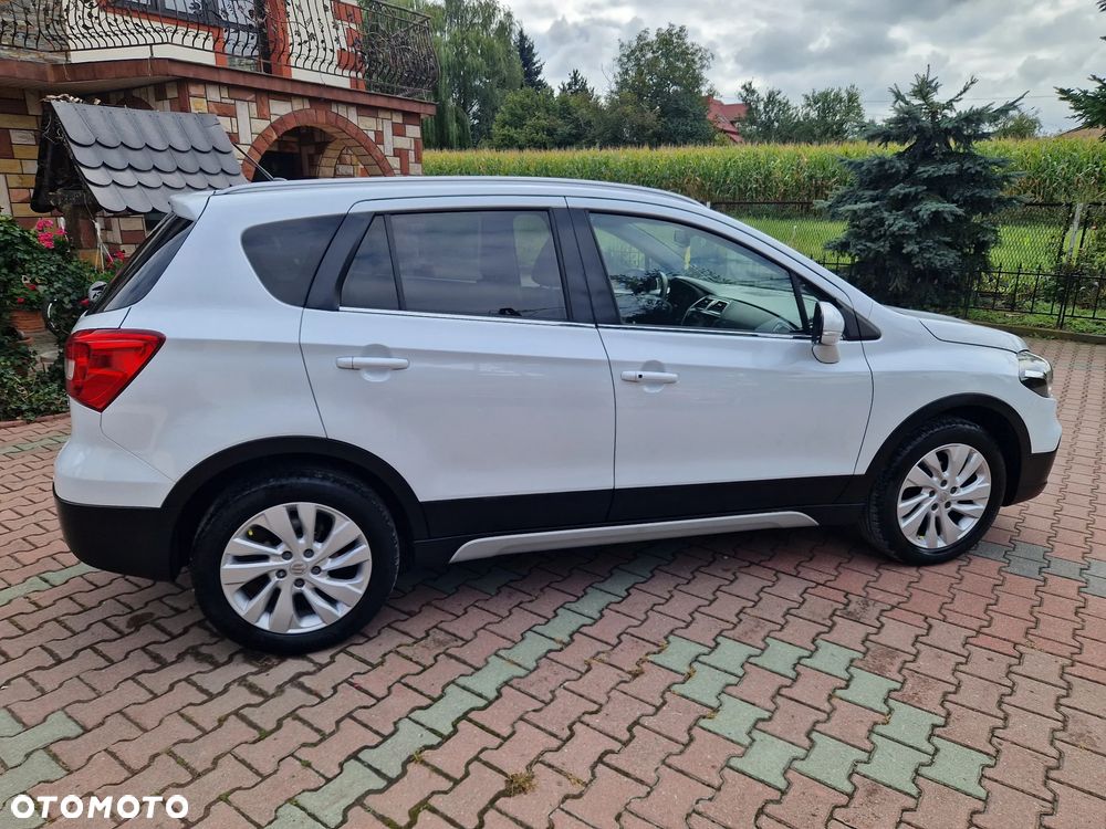 Suzuki SX4 S-Cross 1.4 T Premium - 37