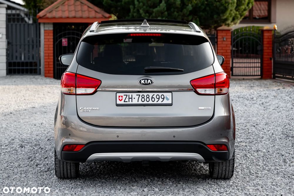 Kia Carens 1.6 GDI S 7os - 8