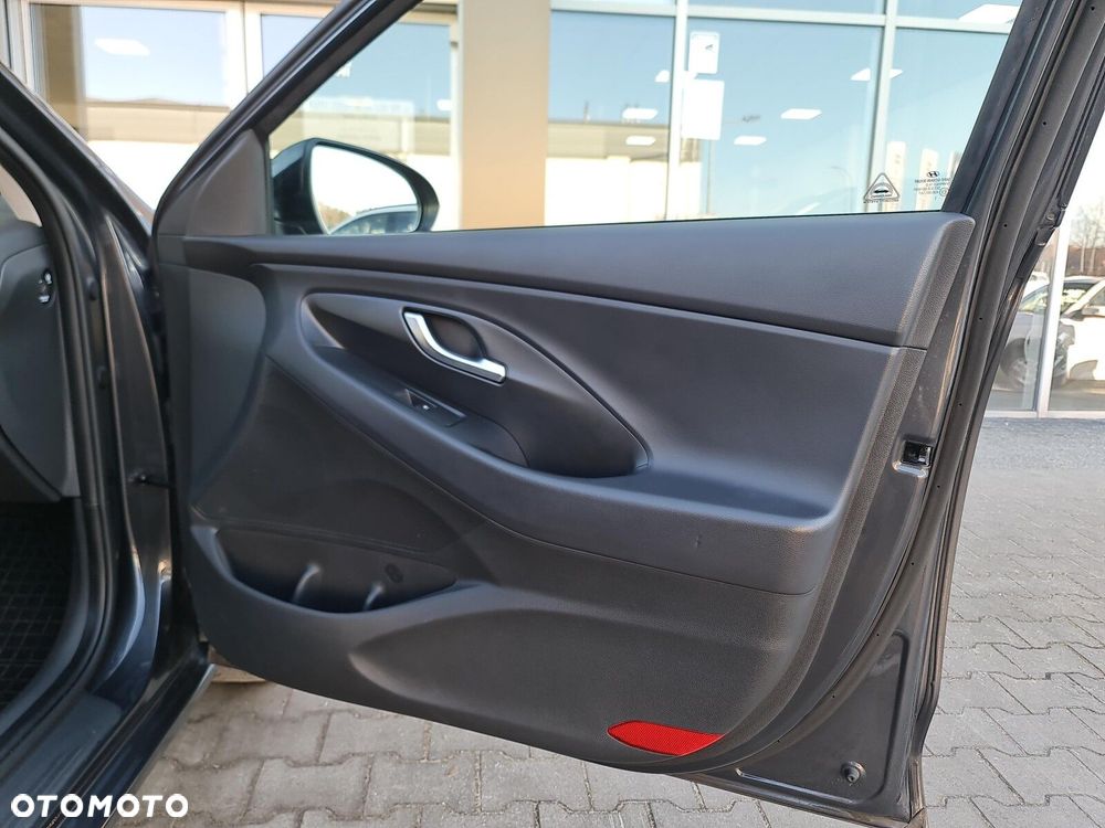 Hyundai i30 1.0 T-GDI Smart DCT - 29