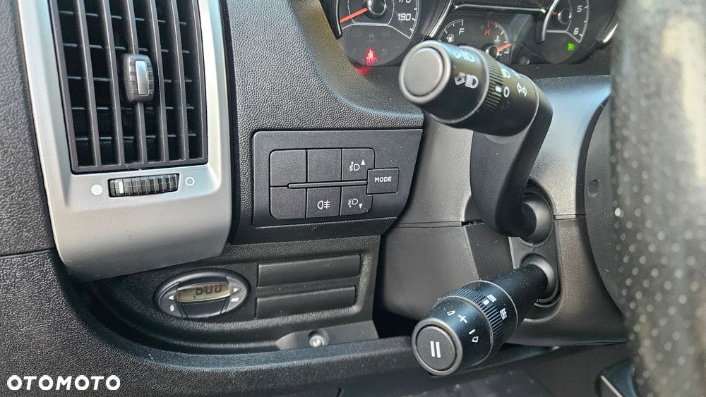 Fiat Ducato 2,3MJT 130KM Automat Led Kamera Klima Webasto Hak - 18