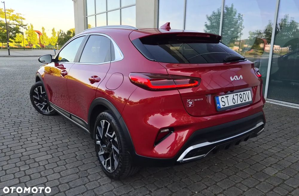 Kia XCeed 1.5 T-GDI M - 16
