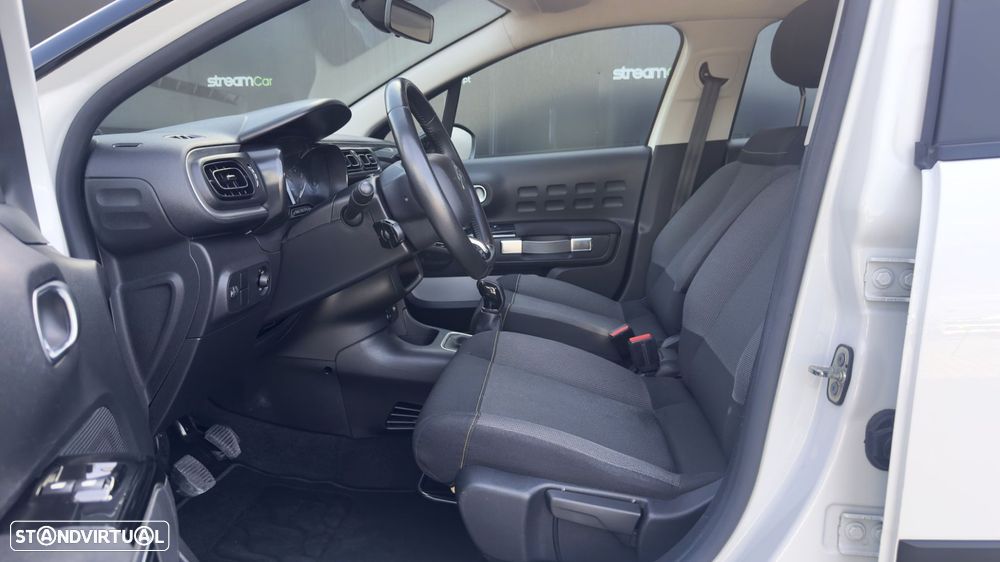 Citroën C3 1.2 PureTech Shine - 11