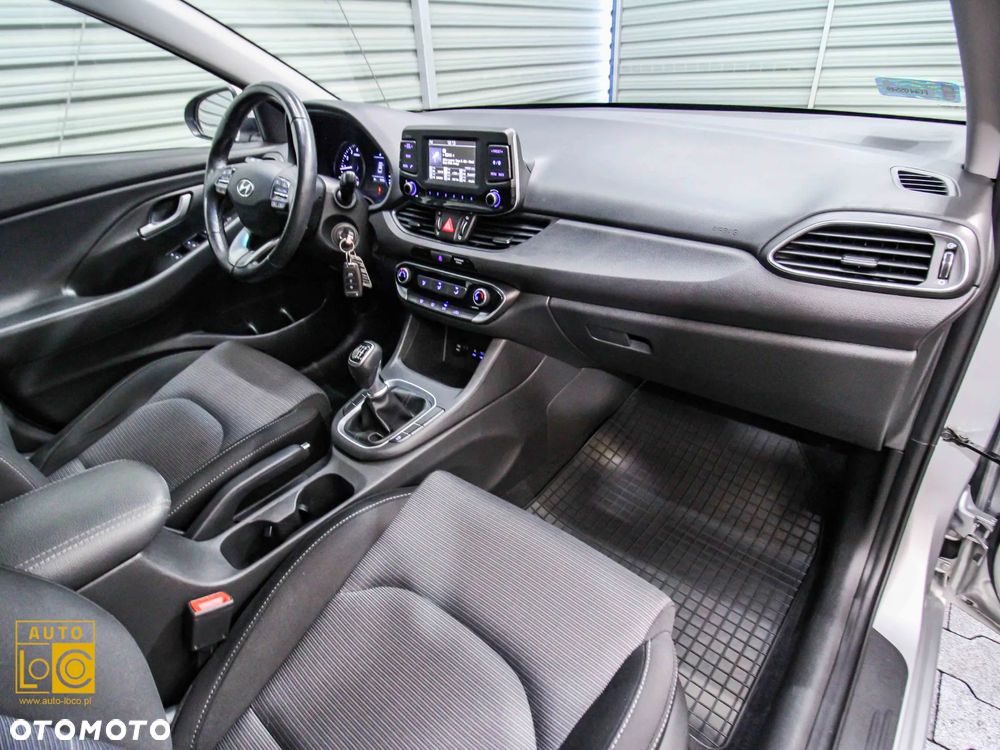 Hyundai i30 1.4 Comfort - 9