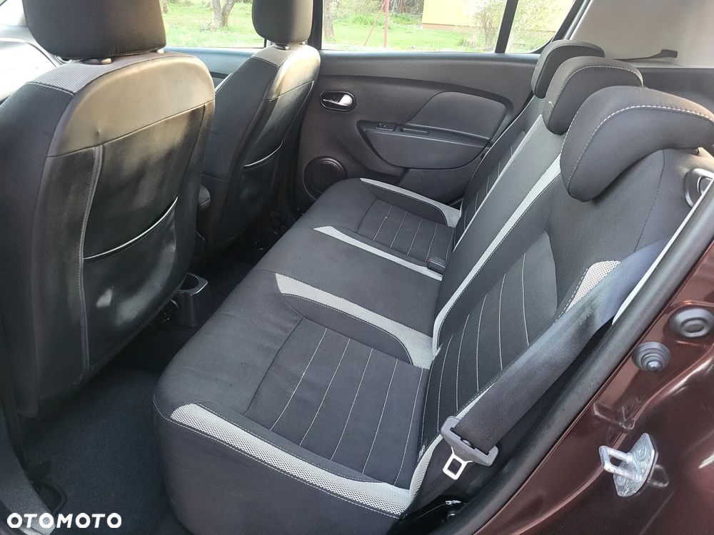 Dacia Sandero TCe 90 S&S Laureate - 15