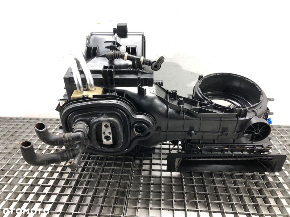 NAGRZEWNICA  MAN TGE Autobus 2017 - 2022 2.0 TDI 130 kW [177 KM] olej napędowy 2017 - 2022 - 5