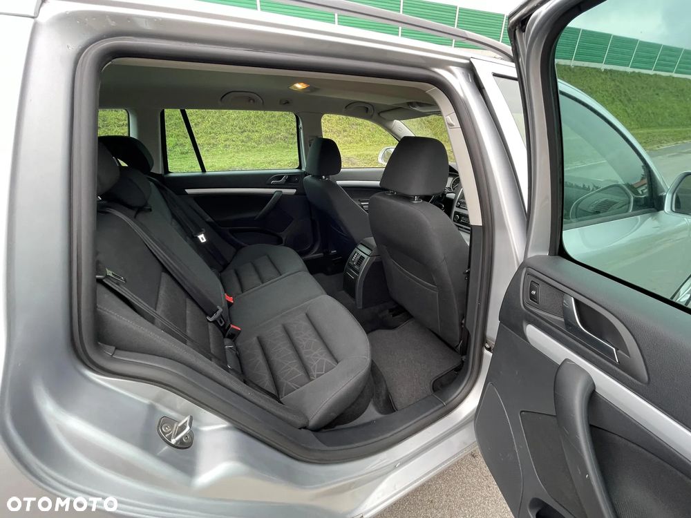 Skoda Octavia 2.0 TDI DPF Family Plus DSG - 21