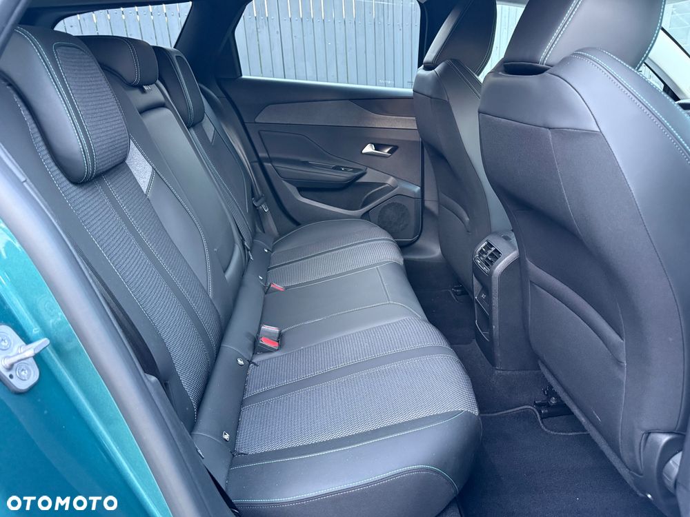 Peugeot 308 BlueHDi 130 EAT8 Allure - 10