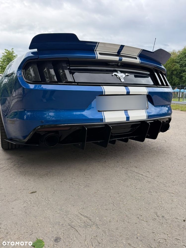 Ford Mustang - 9