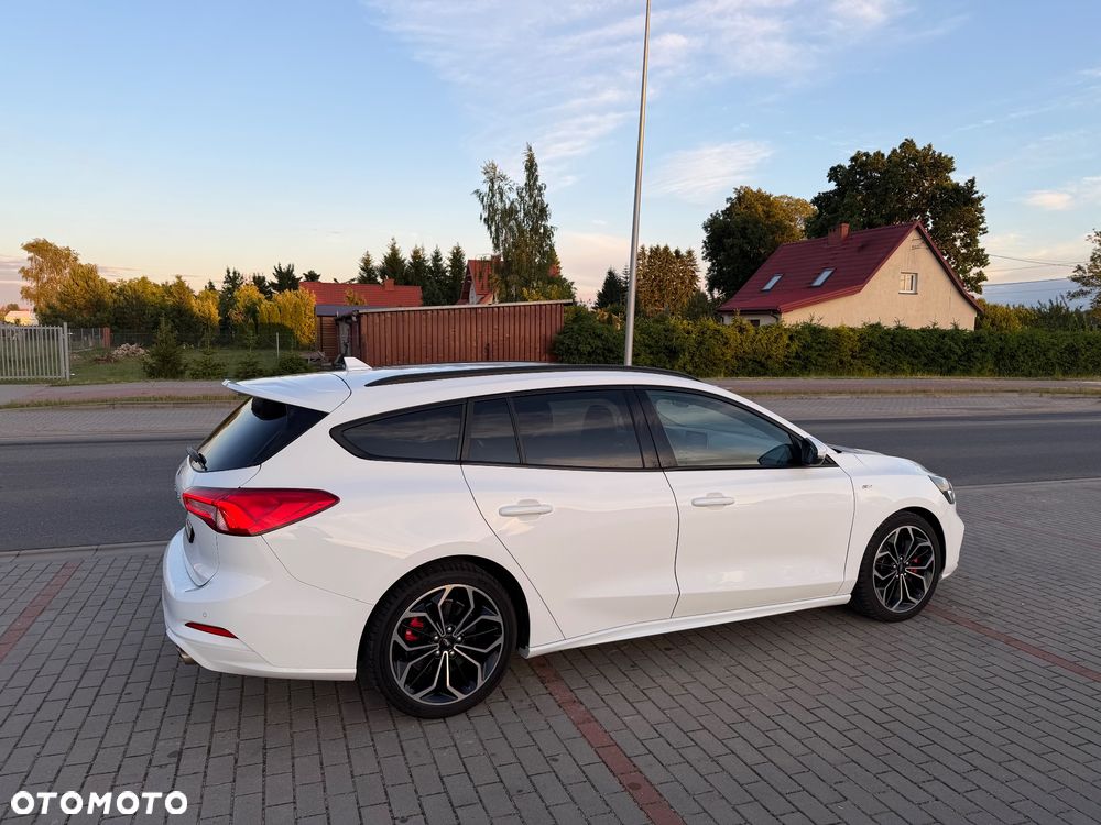 Ford Focus 1.5 EcoBlue ST-Line - 20