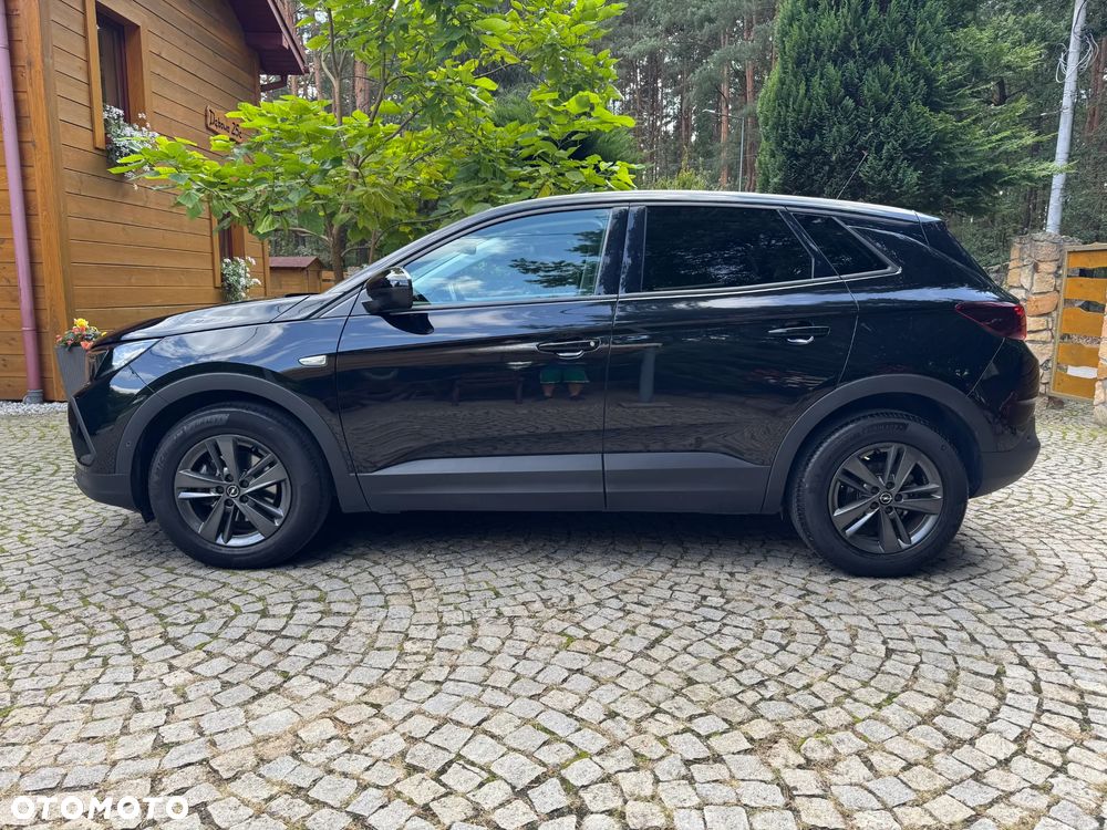Opel Grandland 1.2 T Business Edition S&S - 3