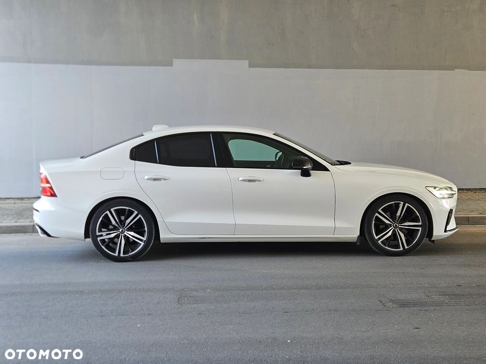 Volvo S60 T4 R-Design - 12