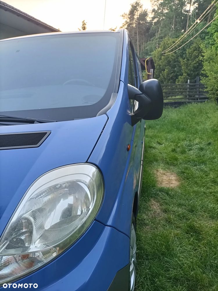 Opel Vivaro - 15