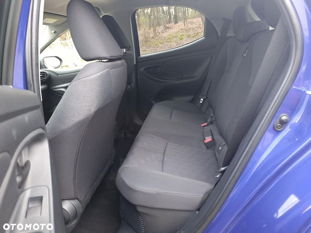 Toyota Yaris Hybrid 1.5 Style - 25