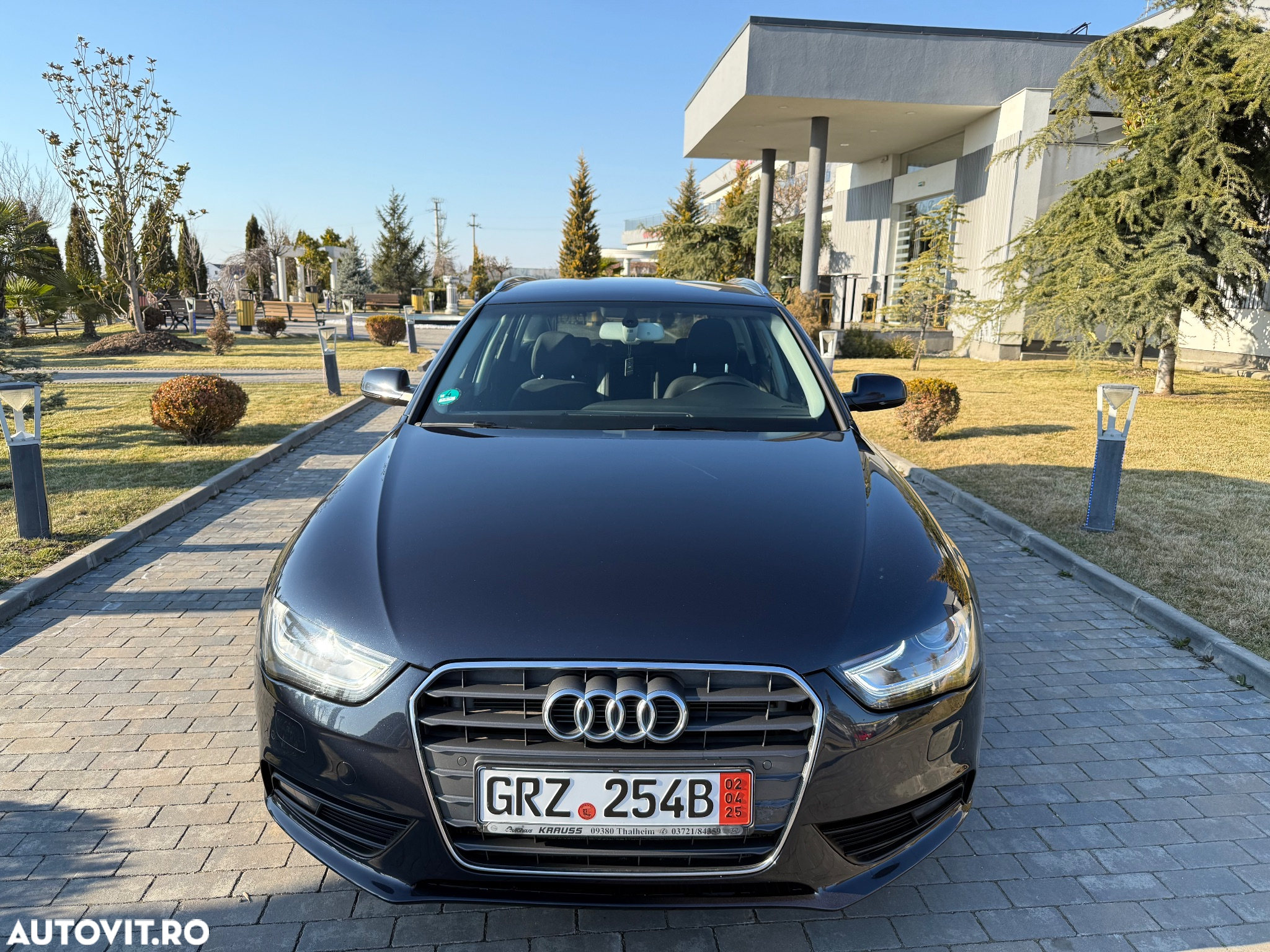 Audi A4 Avant 2.0 TDI ultra Sport - 5