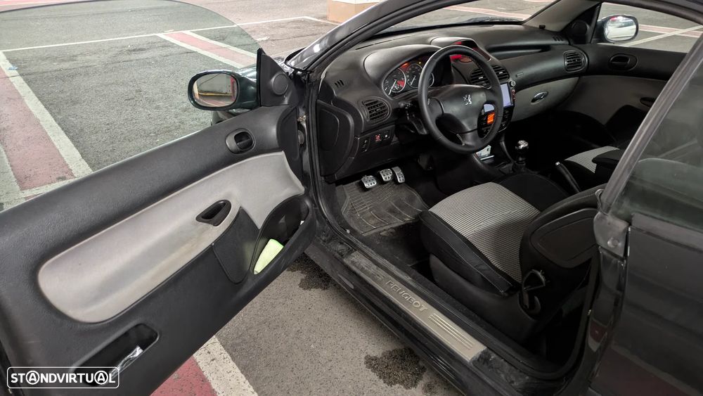 Peugeot 206 CC 1.6 HDi - 5