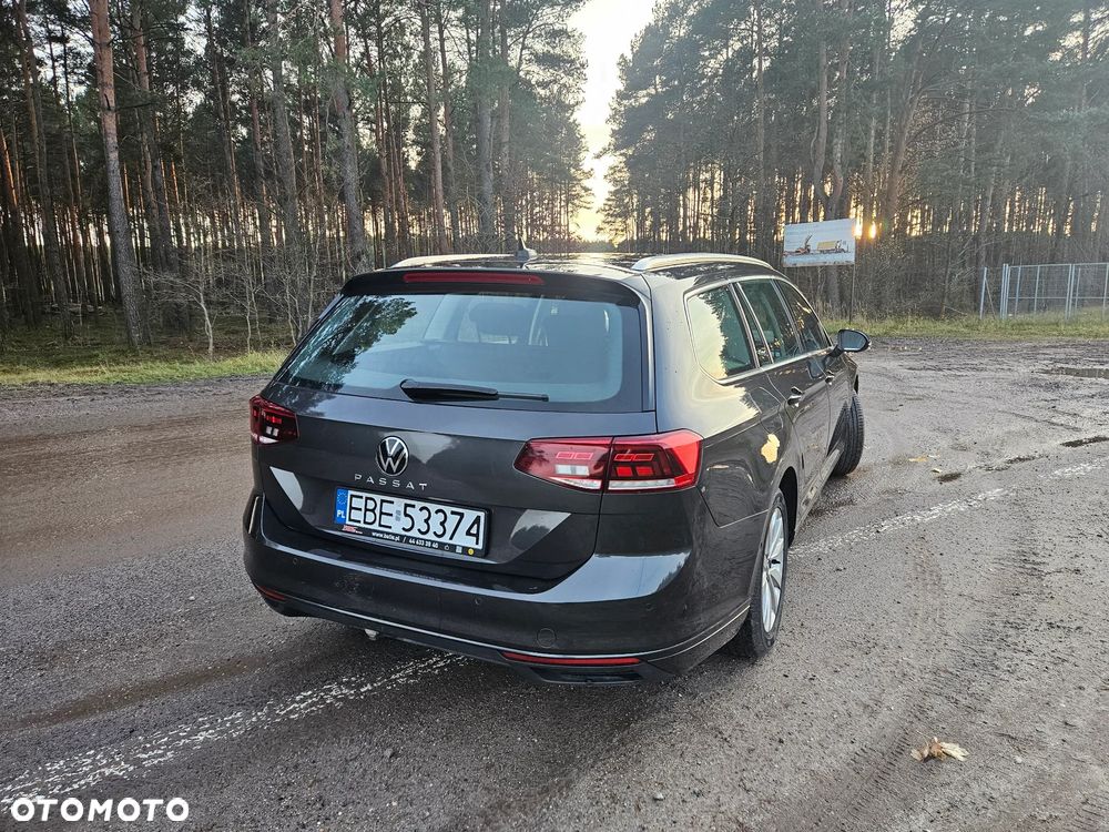 Volkswagen Passat Variant - 21