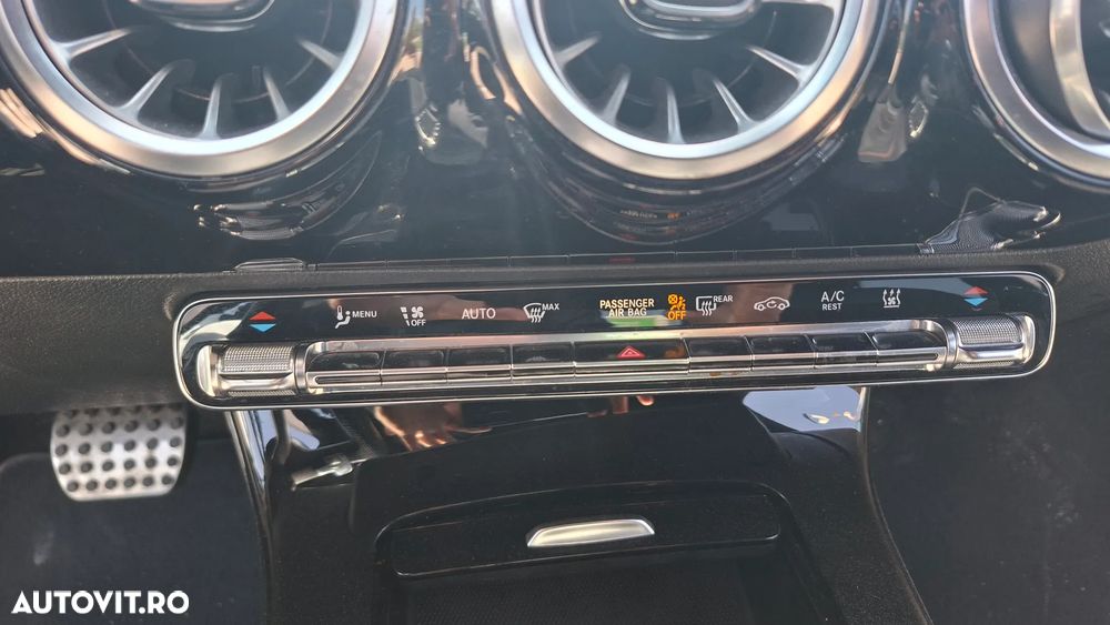 Mercedes-Benz A 250 e Aut. - 31