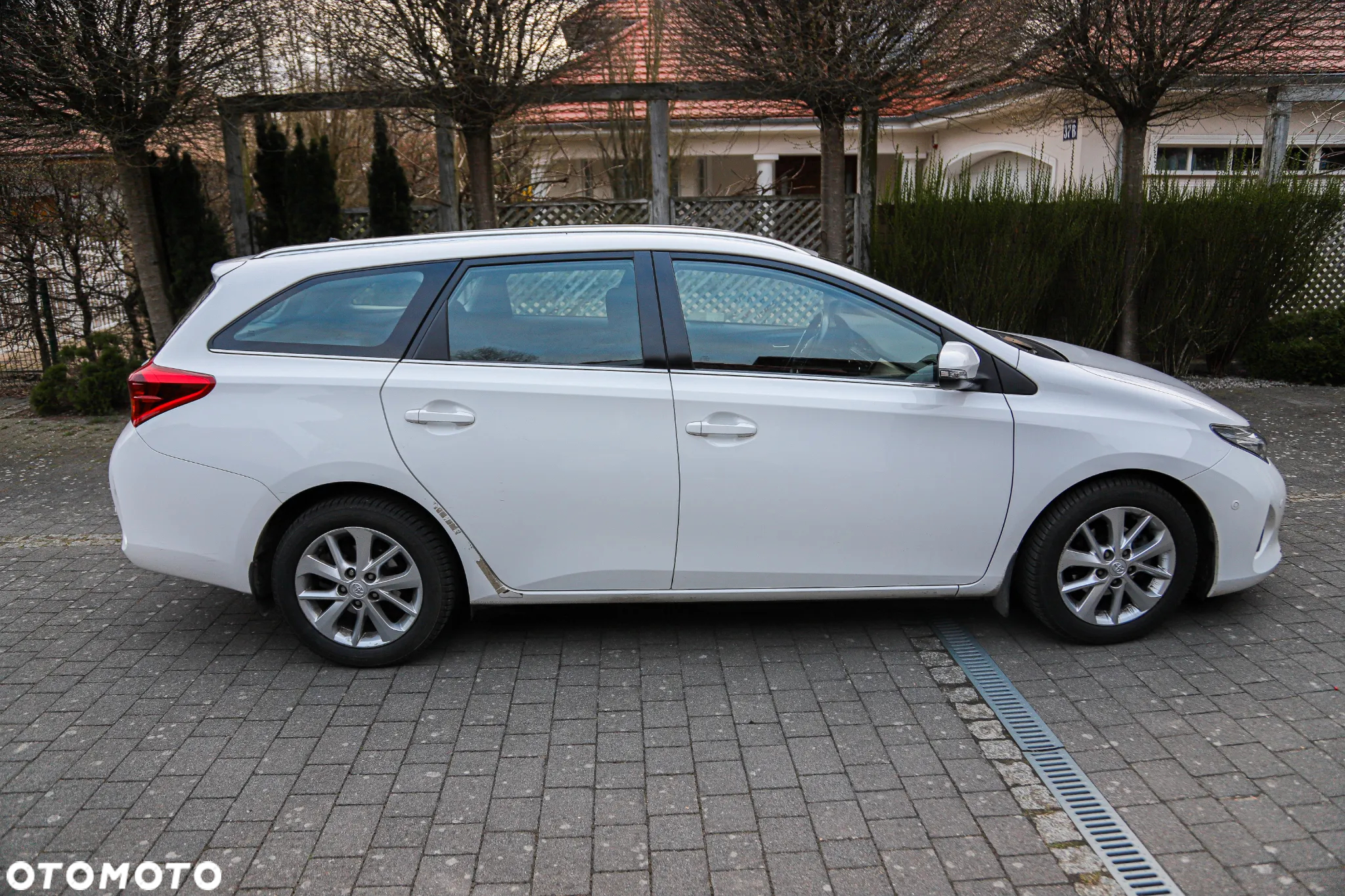 Toyota Auris - 3