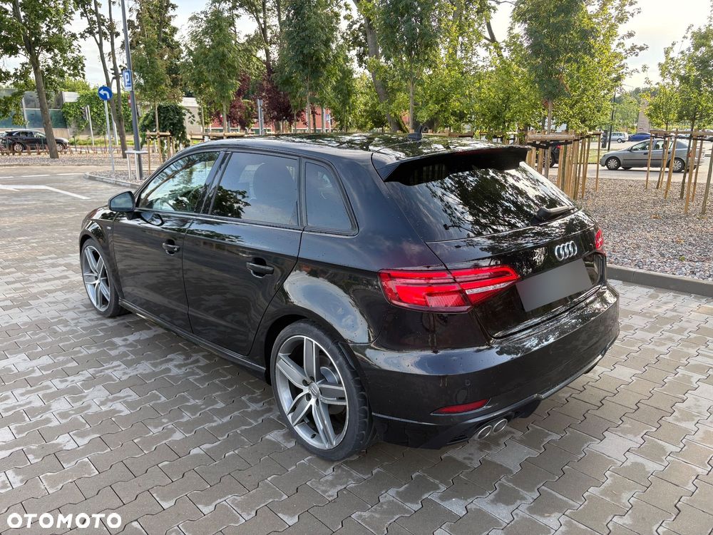 Audi A3 Sportback - 3