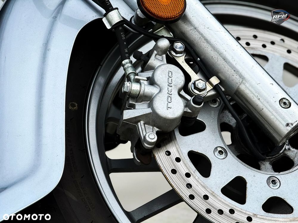 Suzuki VL 800 Volusia - Boulevard C50 - 11