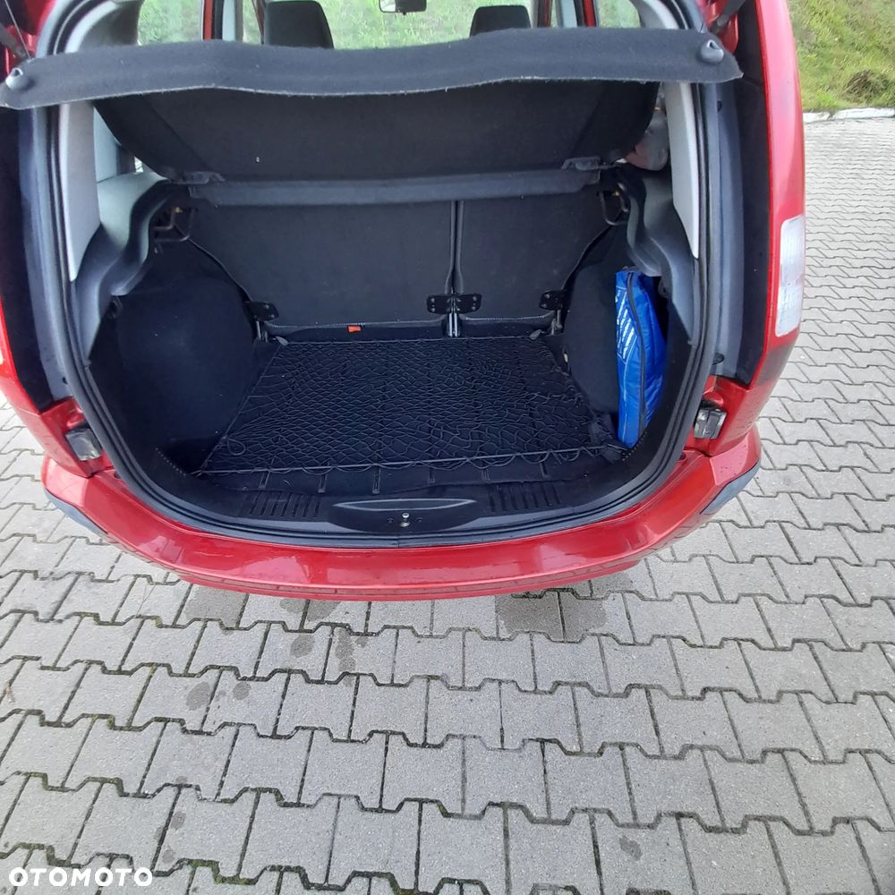 Ford Fusion 1.25 Ambiente - 8
