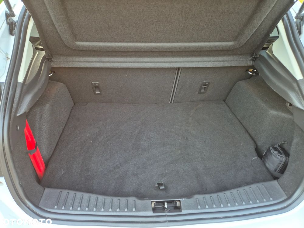 Ford Focus 1.0 EcoBoost Start-Stopp-System Ambiente - 38