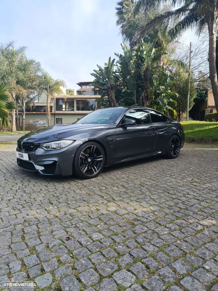 BMW M4 DKG - 3