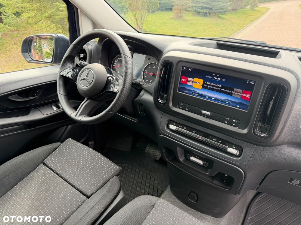 Mercedes-Benz VITO - 27
