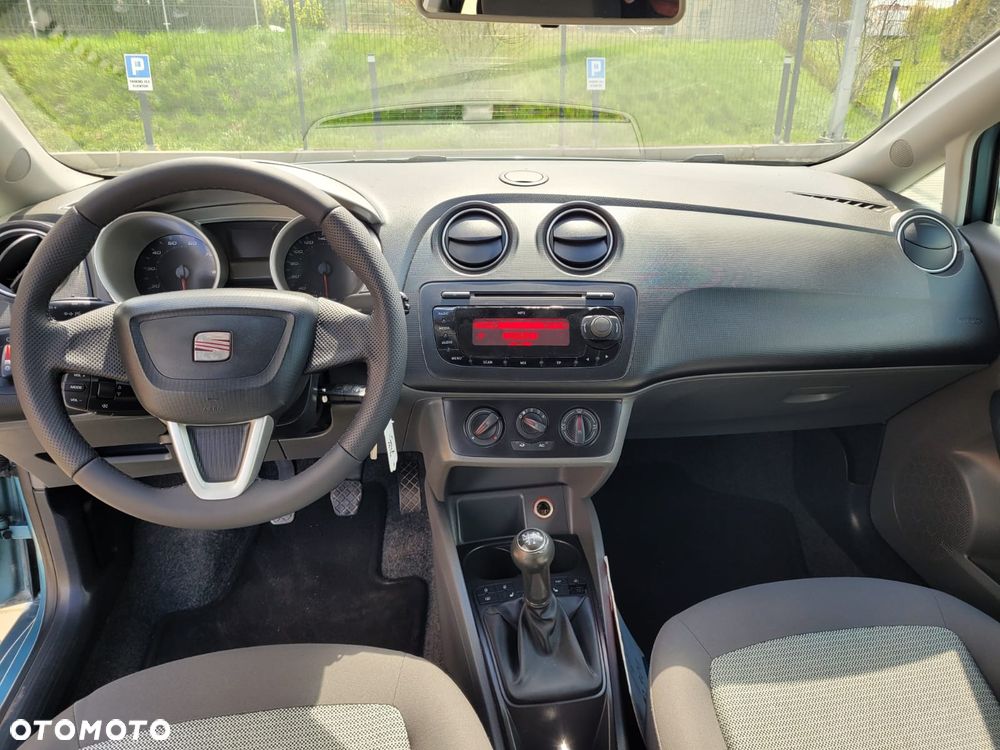 Seat Ibiza SC 1.4 16V Reference - 11