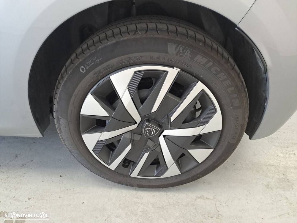 Peugeot e-208 50 kWh Style - 11