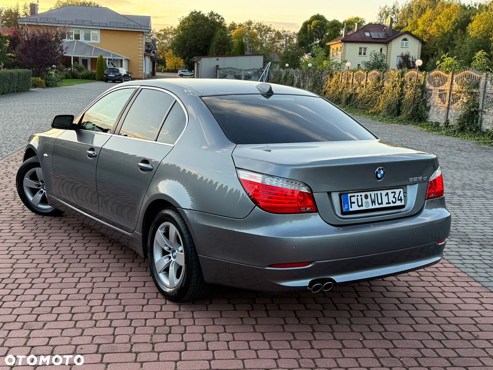 BMW Seria 5 525d Edition Lifestyle - 2