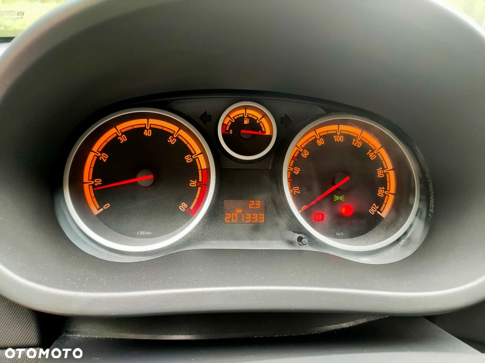 Opel Corsa - 14
