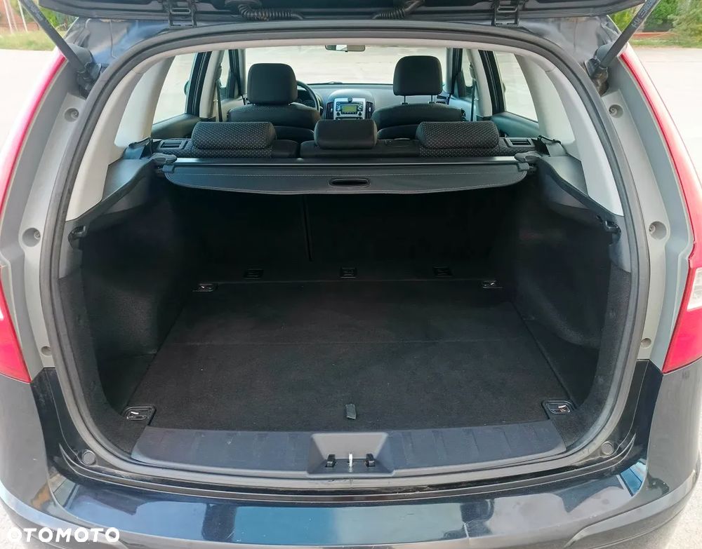 Hyundai i30 i30cw 1.4 blue Comfort - 32