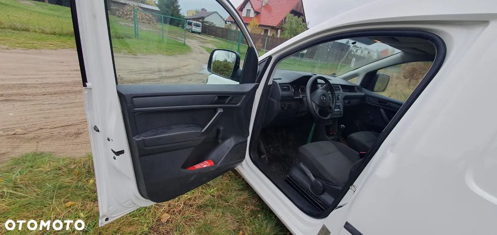 Volkswagen Caddy Maxi - 9