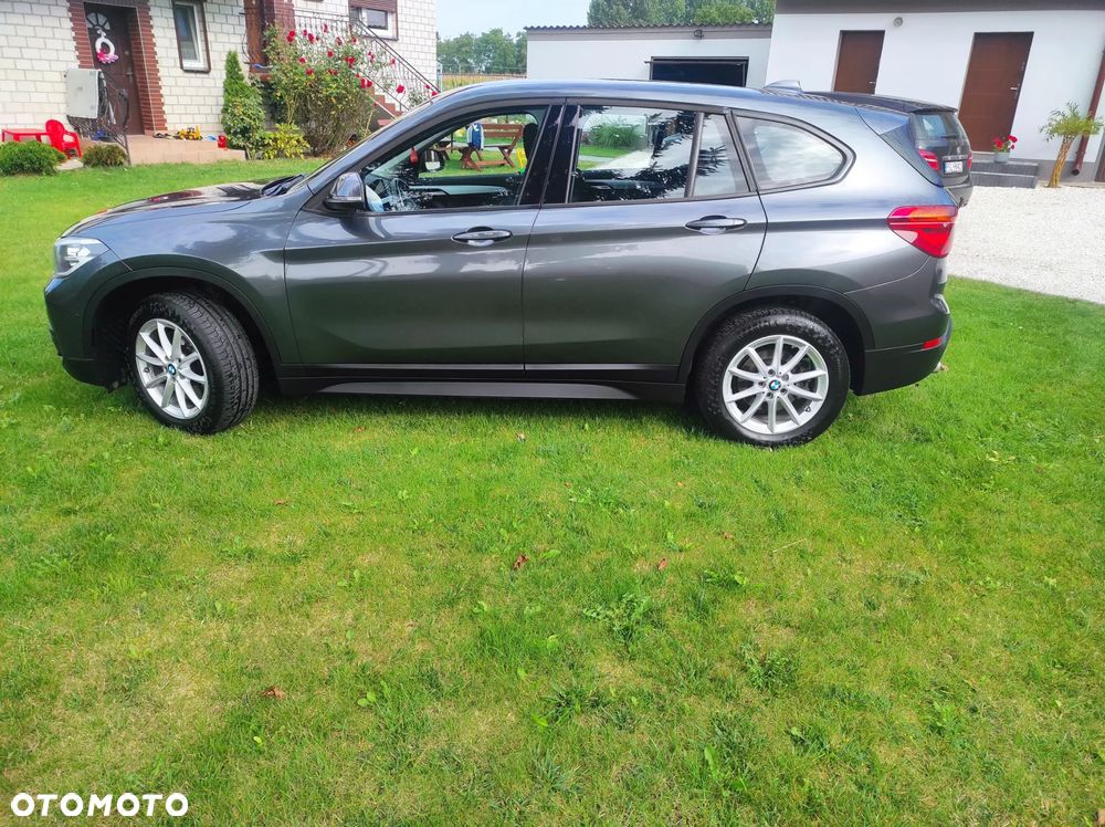 BMW X1 xDrive20i - 4