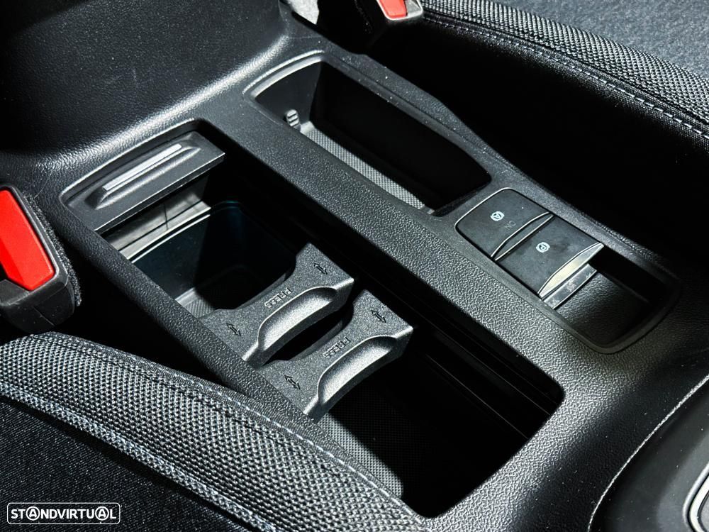 Ford Focus 1.0 EcoBoost Hybrid Aut. ACTIVE X - 16