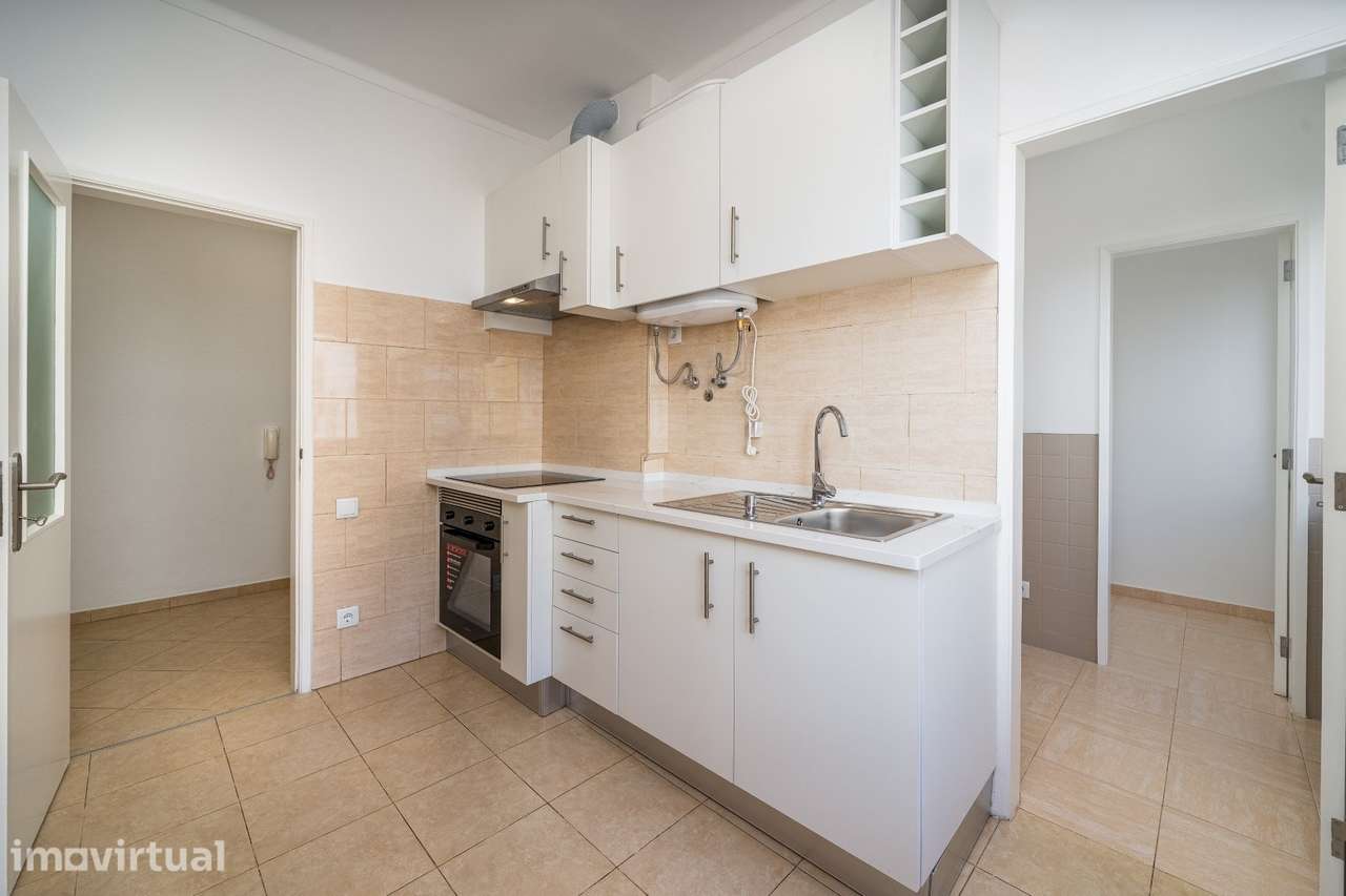 Apartamento T2 em Portimão - Grande imagem: 4/21