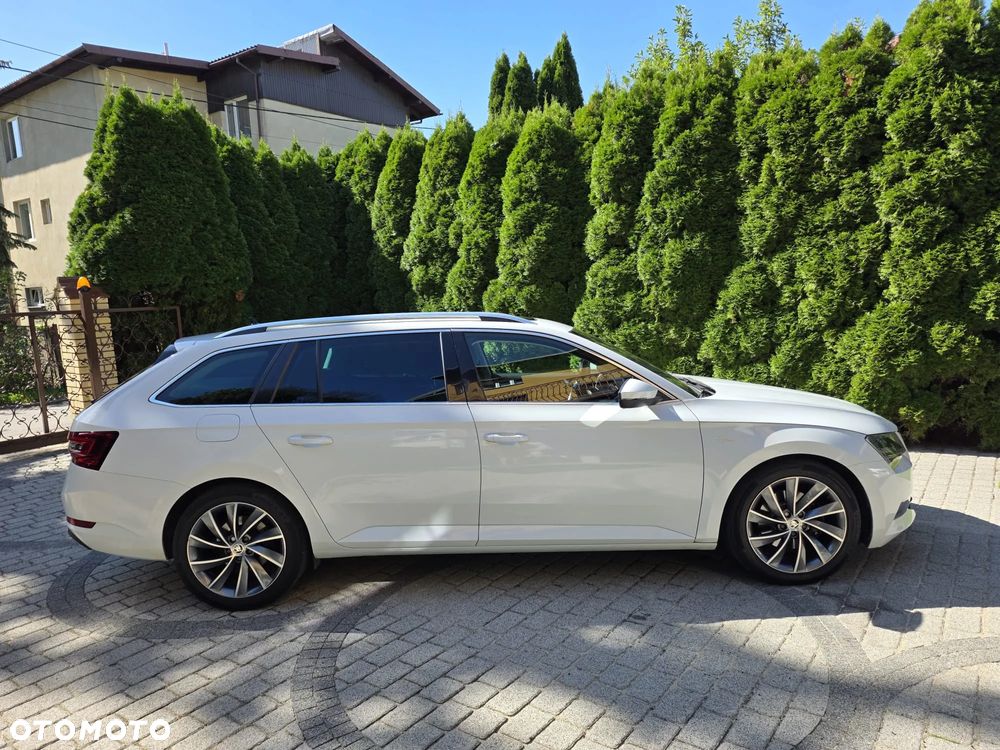 Skoda Superb 2.0 TDI 4x4 L&K DSG - 5