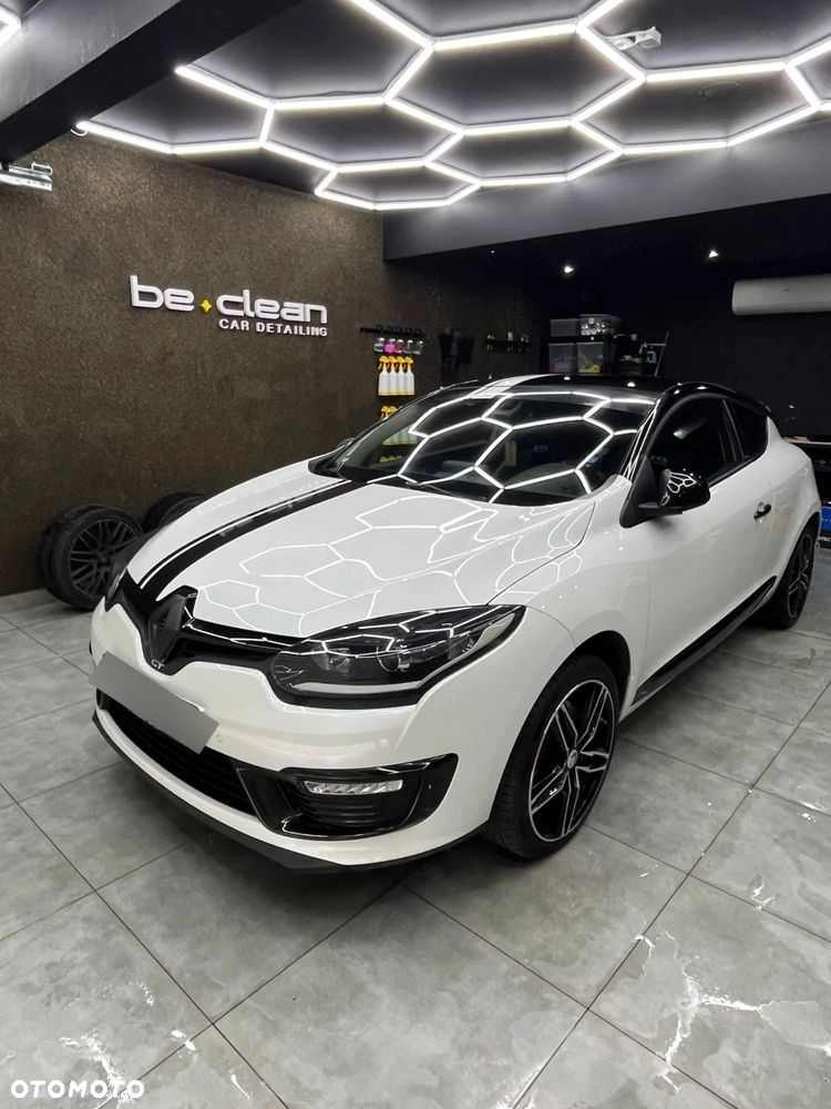 Renault Megane 220 GT - 1