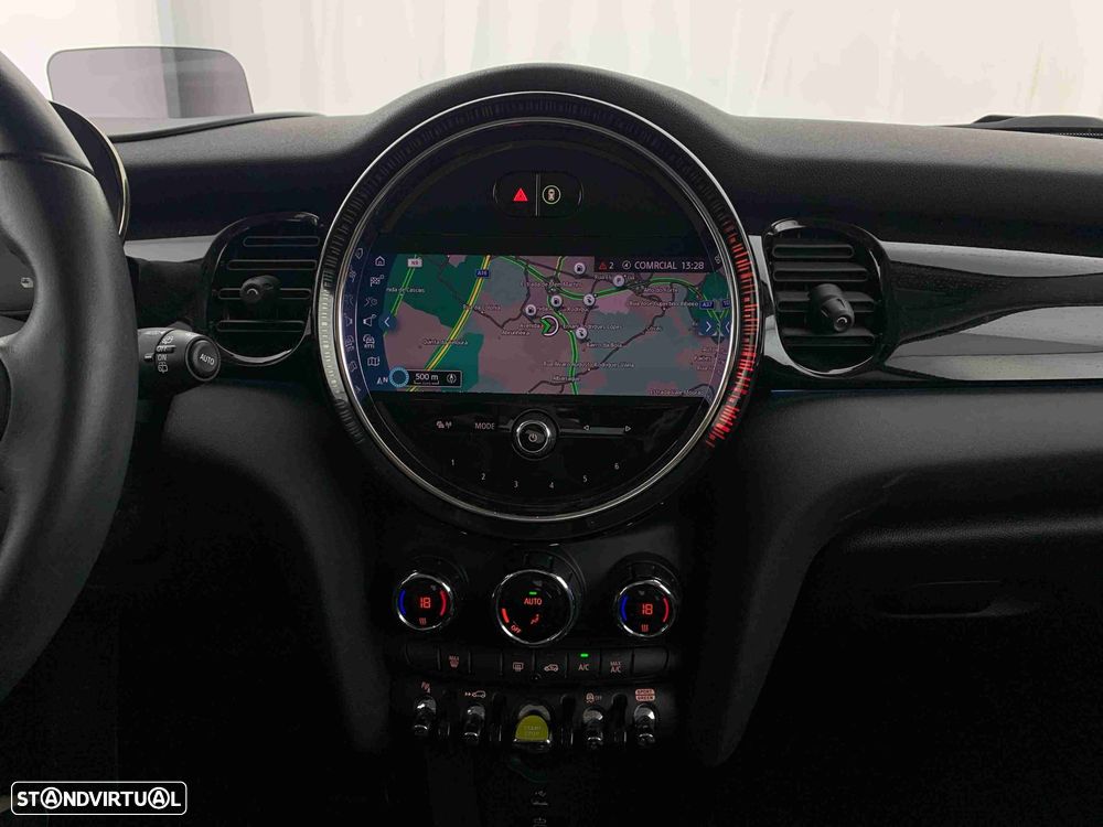 MINI 3 Portas Cooper SE Camden Edition - 12