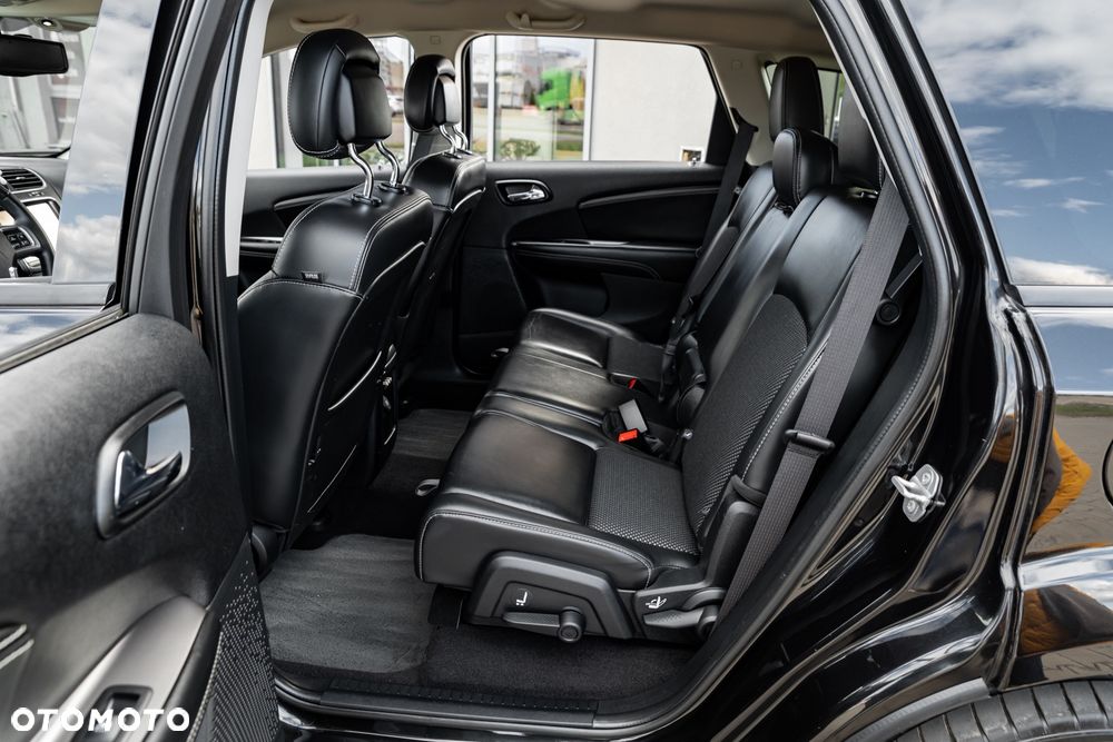 Fiat Freemont 2.0 Multijet 16V DPF Automatik Allrad Black Code - 19