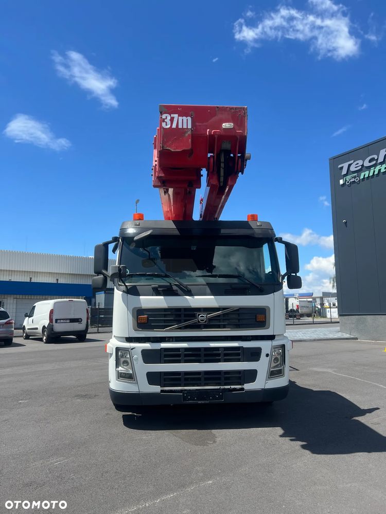 Volvo Bronto S37 XDT - 4