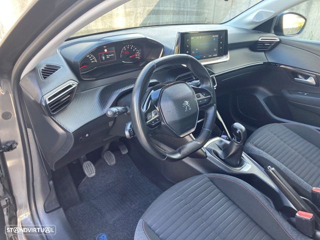 Peugeot 208 1.2 PureTech Active Pack - 11