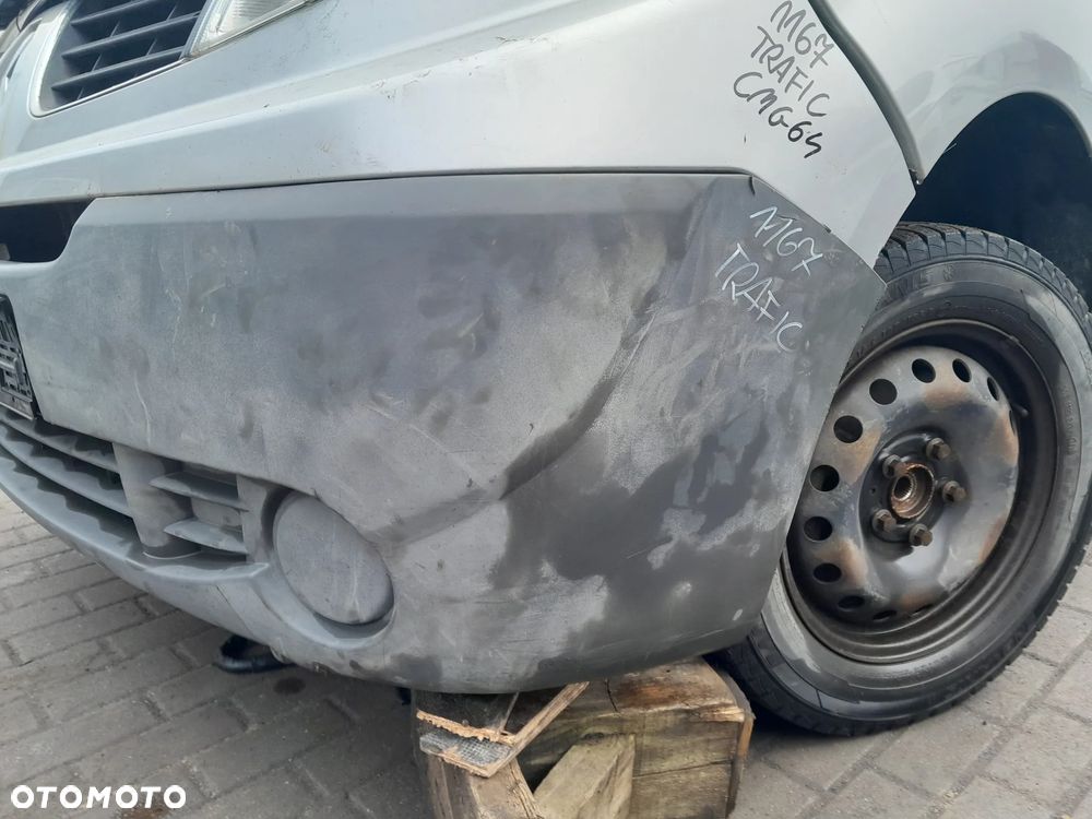 RENAULT TRAFIC II ZDERZAK PRZEDNI PRZÓD - 2